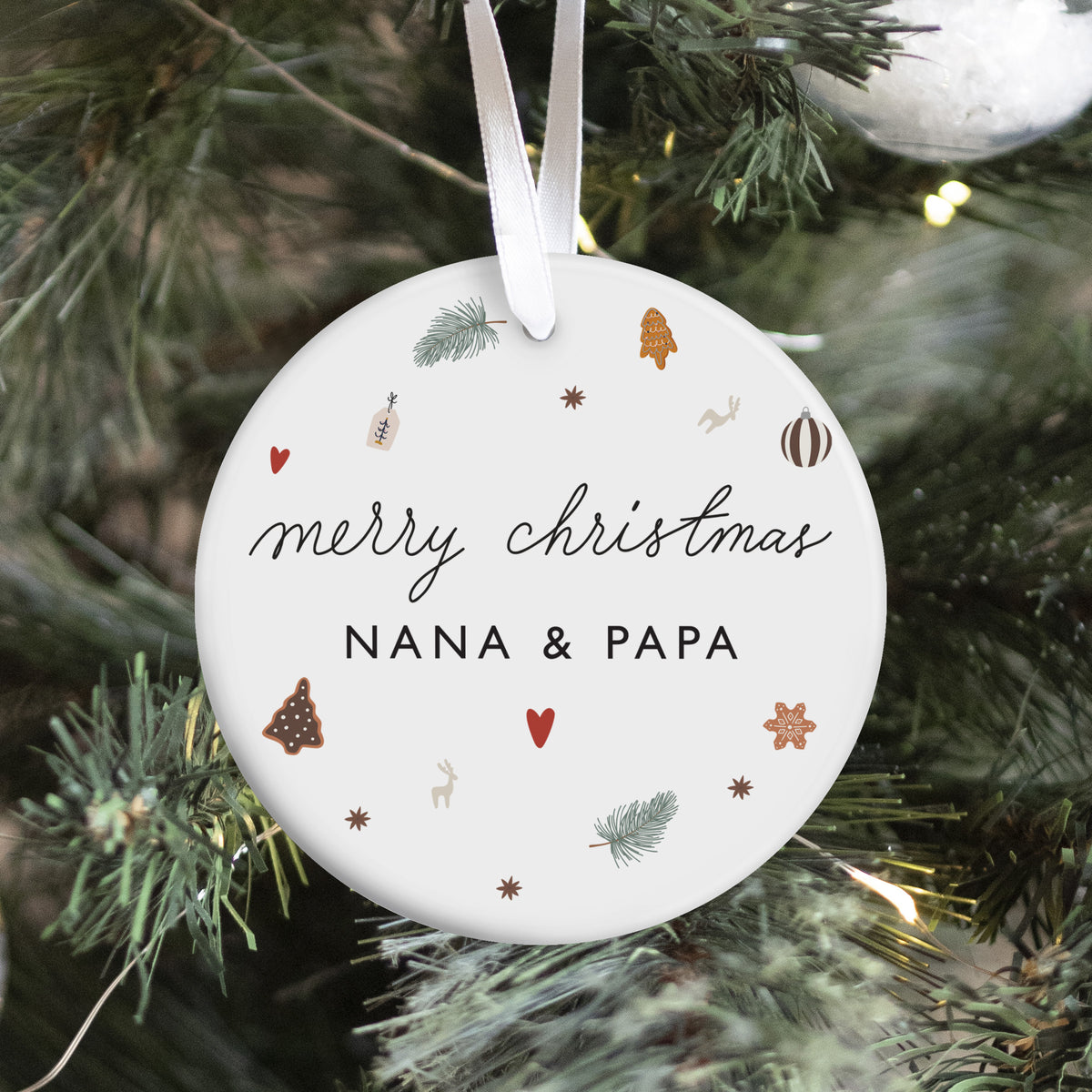 Merry Christmas Grandma Ornament, Heart and Woodland Holiday Design, Loving Christmas Tree Gift for Grandmother
