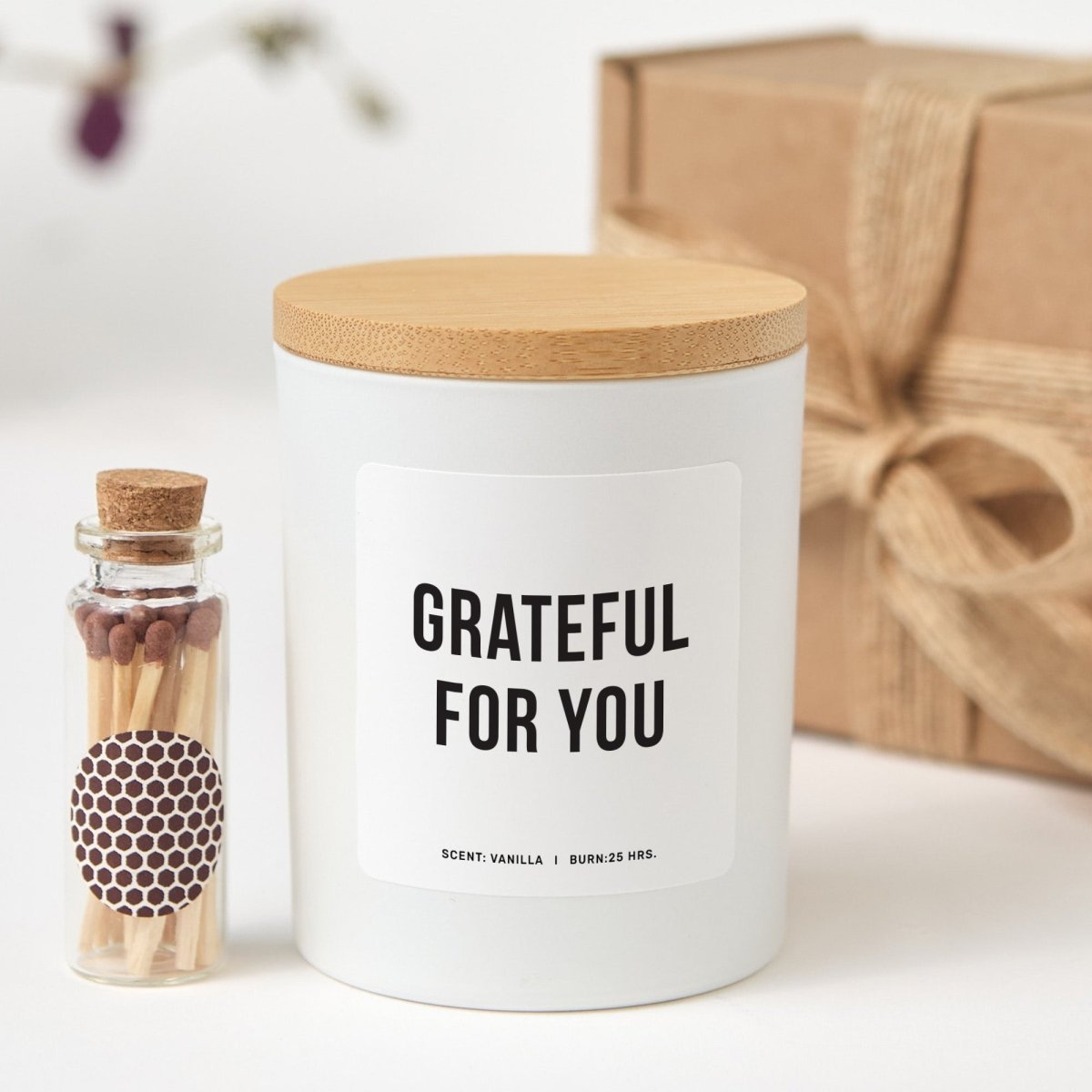 Minimalist Gratitude Soy Candle Gift for Friend Teacher Appreciation Present, Comes with Matches Free Gift Wrap