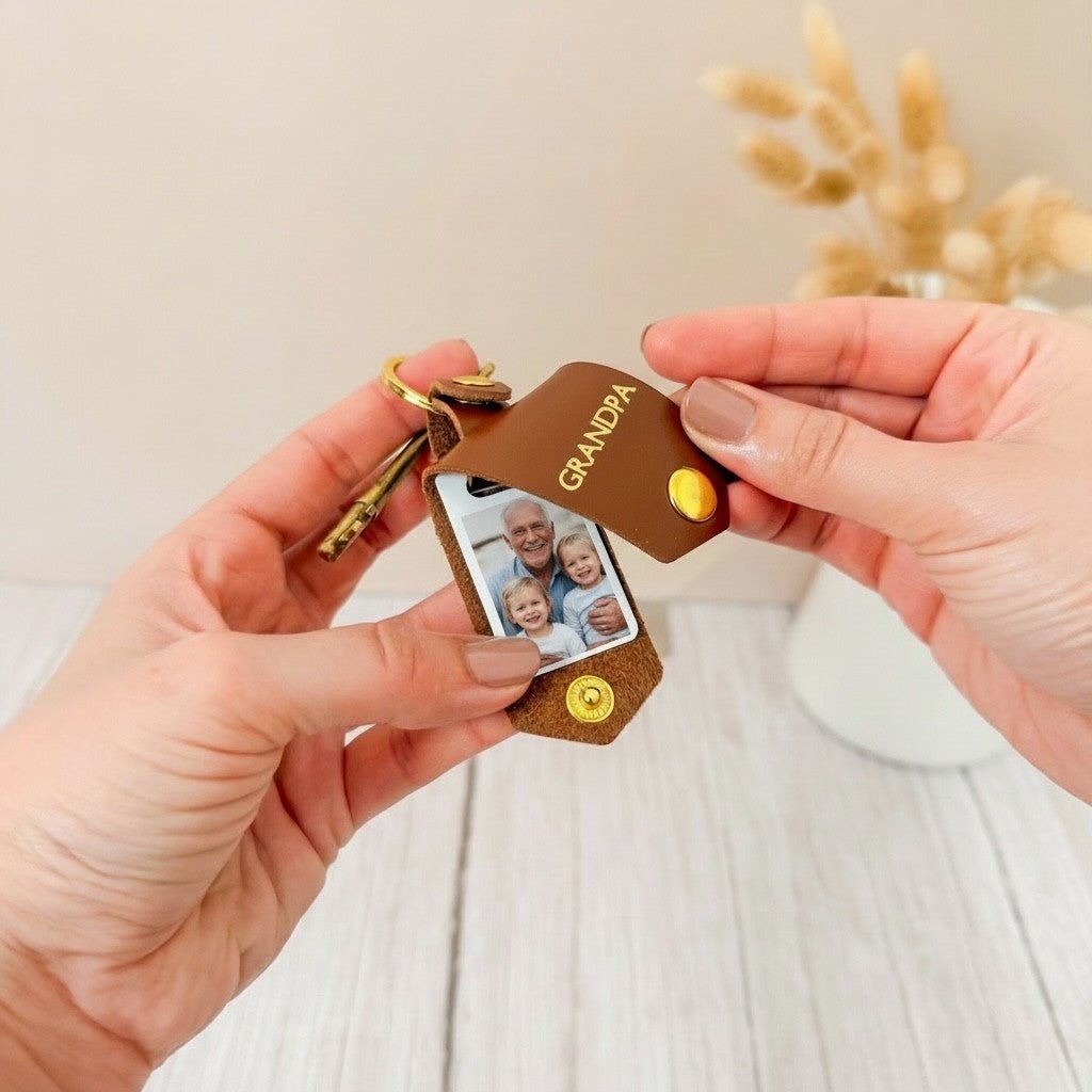 Personalised Photo Keyring for Dad, Father's day Birthday Gift for Him. Brown PU Leather Keychain