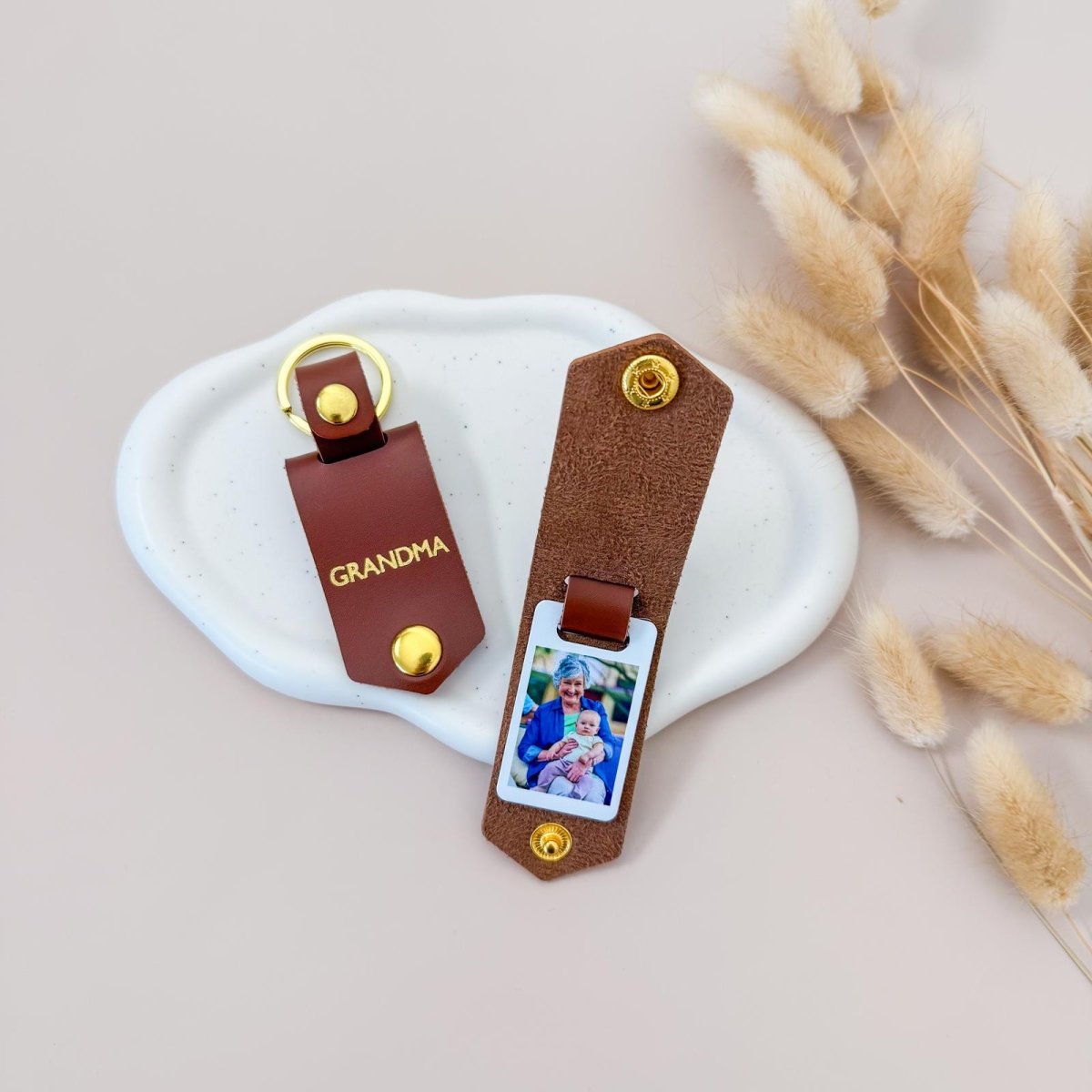 Personalised Photo Keyring for Grandma, Mother's day Birthday Christmas Gift for Her. PU Leather Keychain