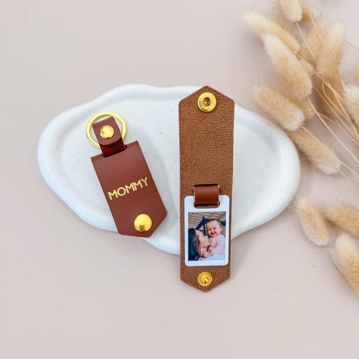 Personalised Photo Keyring for Mommy, Mother's day Birthday Gift for Her. Pink PU Leather Keychain