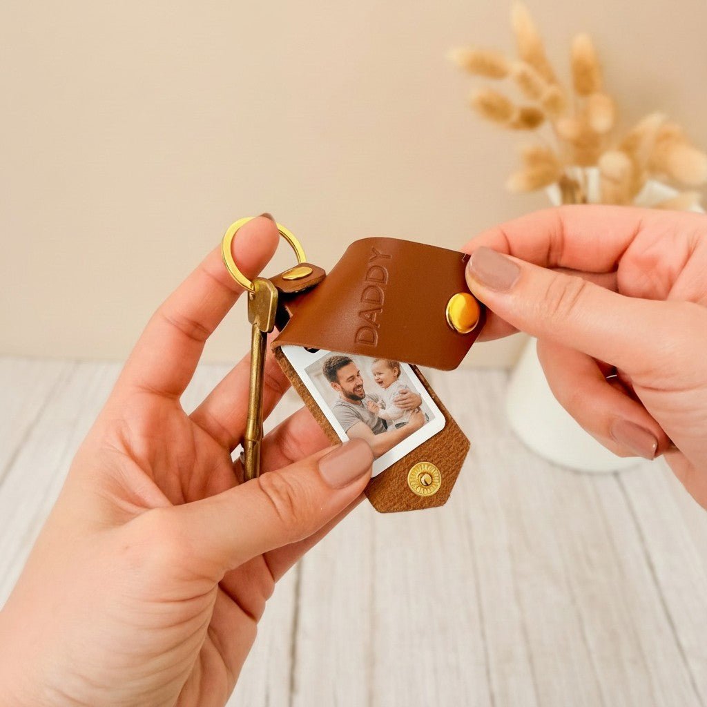 Photo Keyring for Daddy, Father's day Birthday Gift for Him. Brown PU Leather Keychain