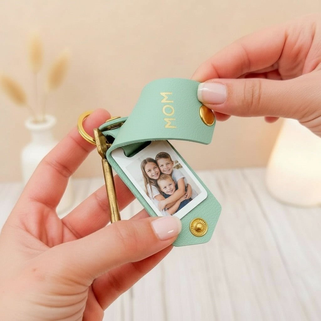 Photo Keyring for Mom, Mother's day Birthday Gift for Her. Mint PU Leather Keychain