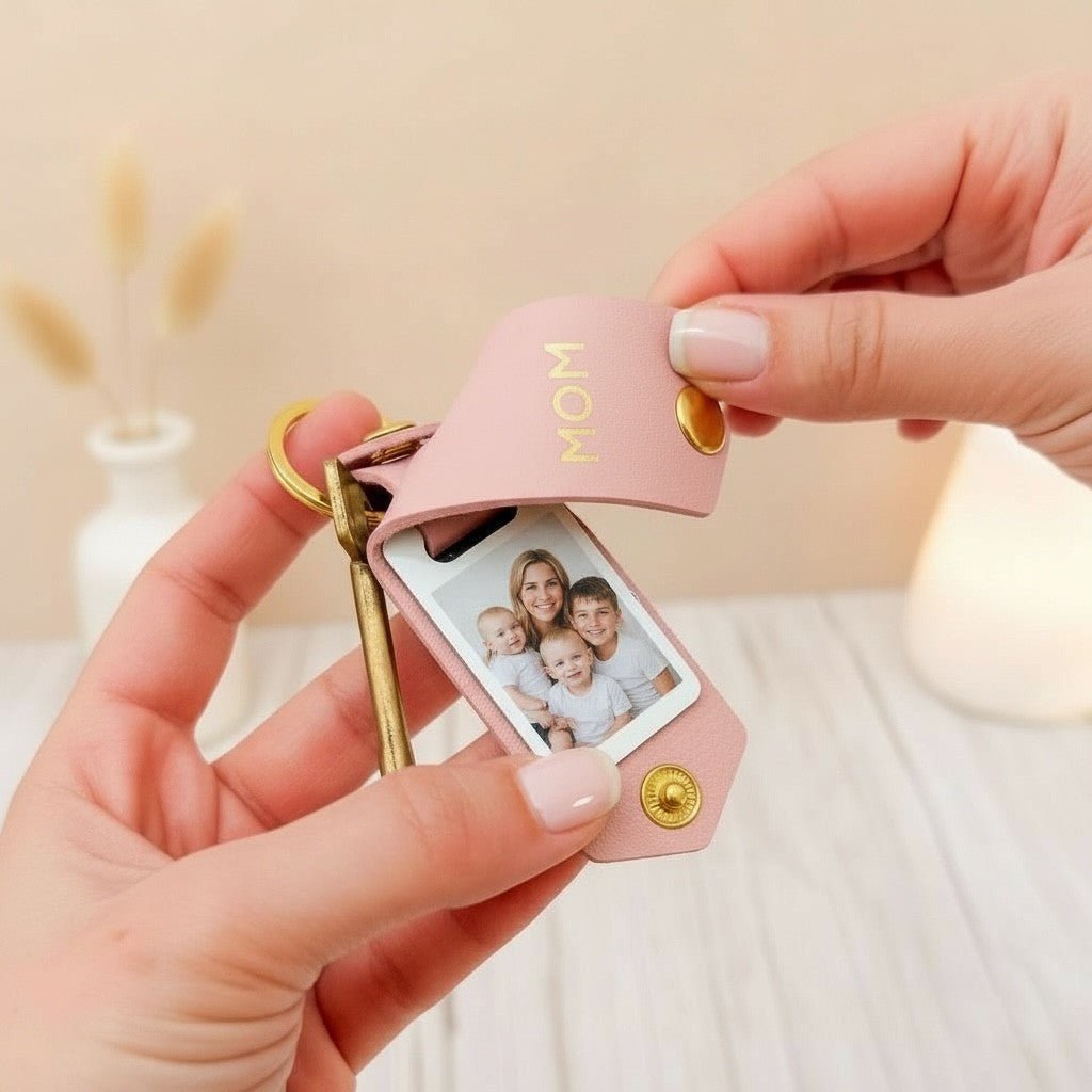 Photo Keyring for Mom, Mother's day Birthday Gift for Her. Mint PU Leather Keychain