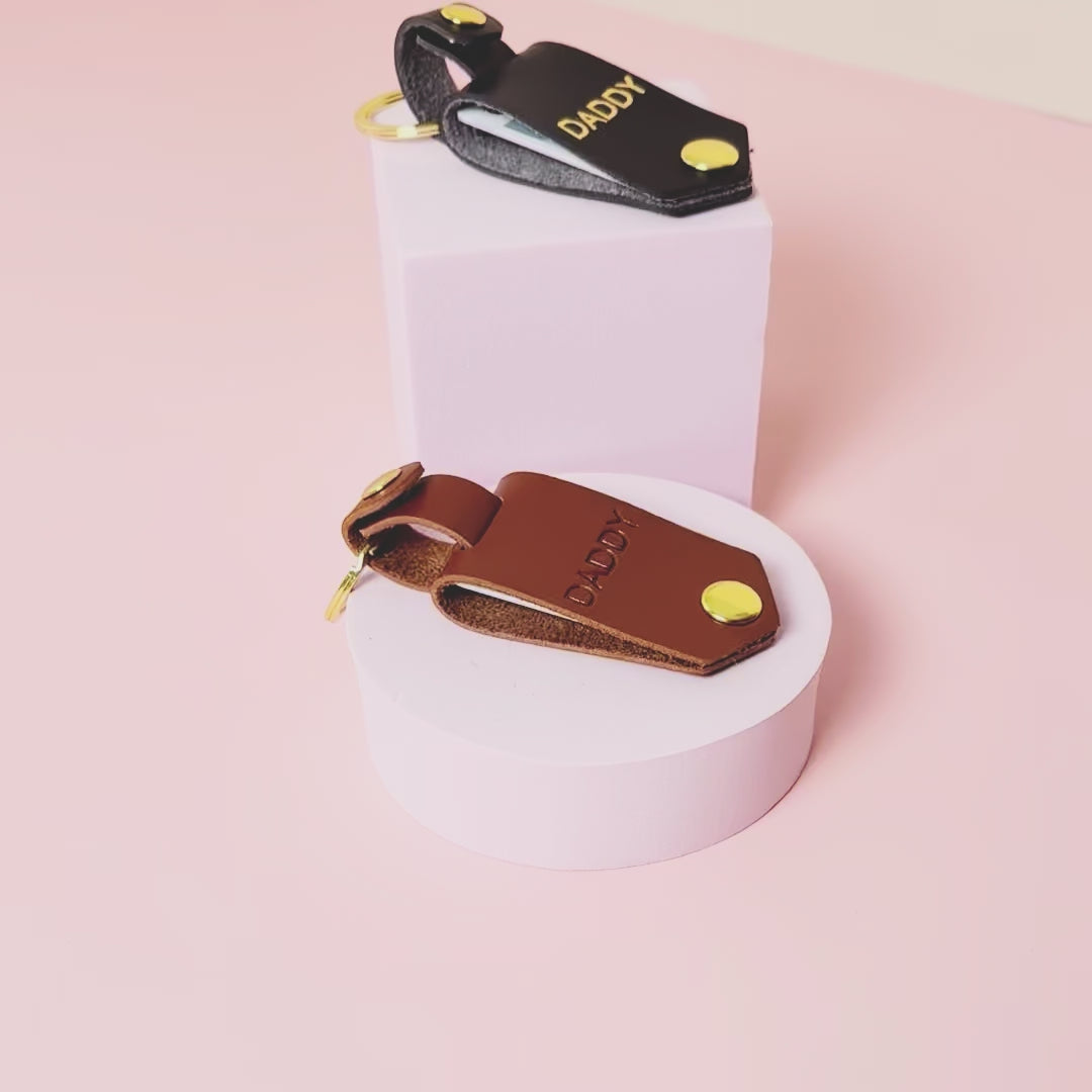 Photo Keyring for Daddy, Father's day Birthday Gift for Him. Brown PU Leather Keychain