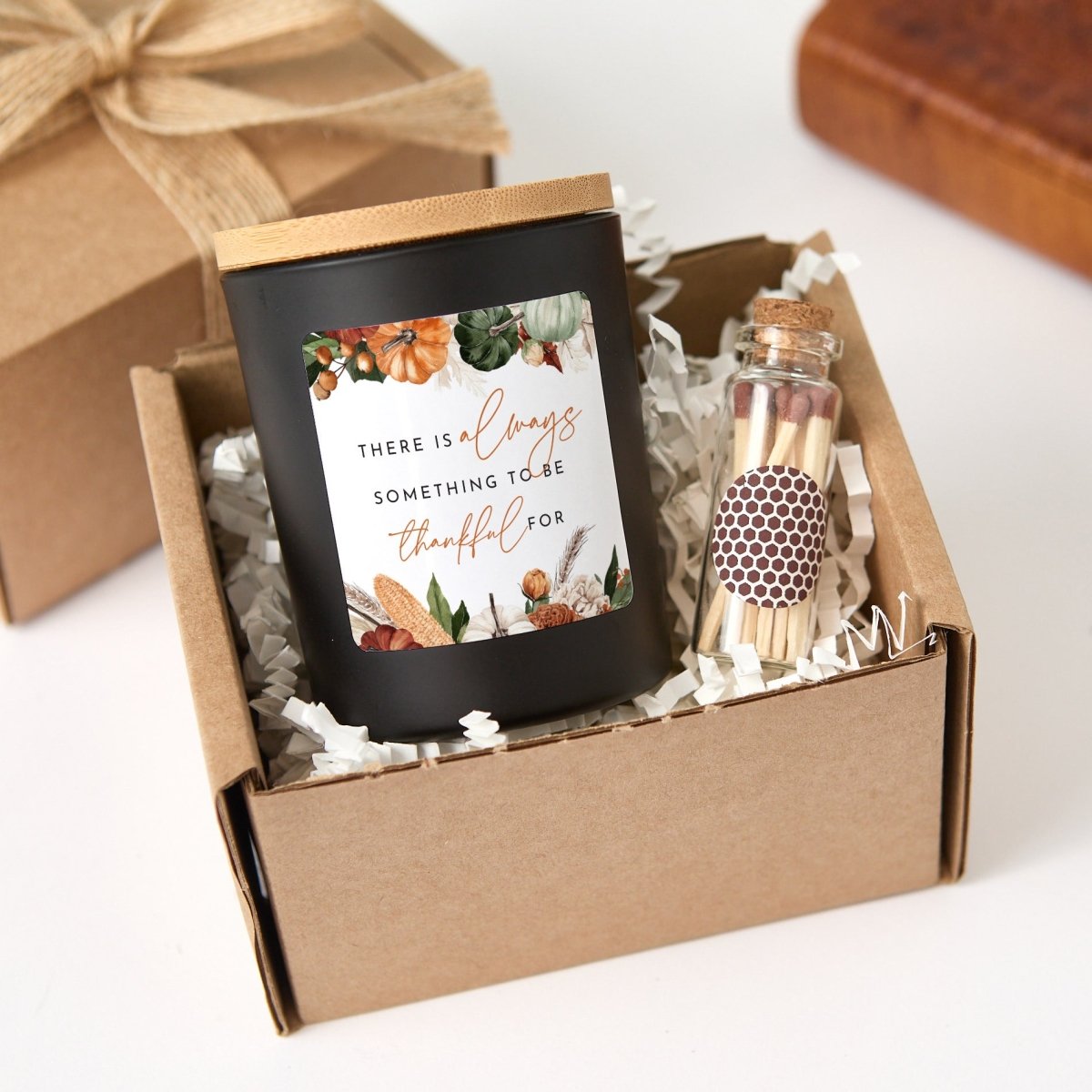 Thankful Quote Candle for Thanksgiving Hostess; Fall Appreciation Gift Box with Wooden Matches and Bamboo Lid